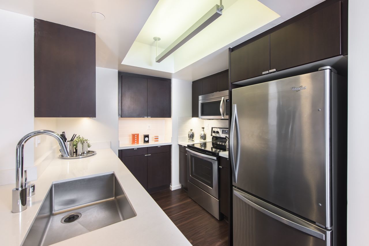 255 Grand – photo 5