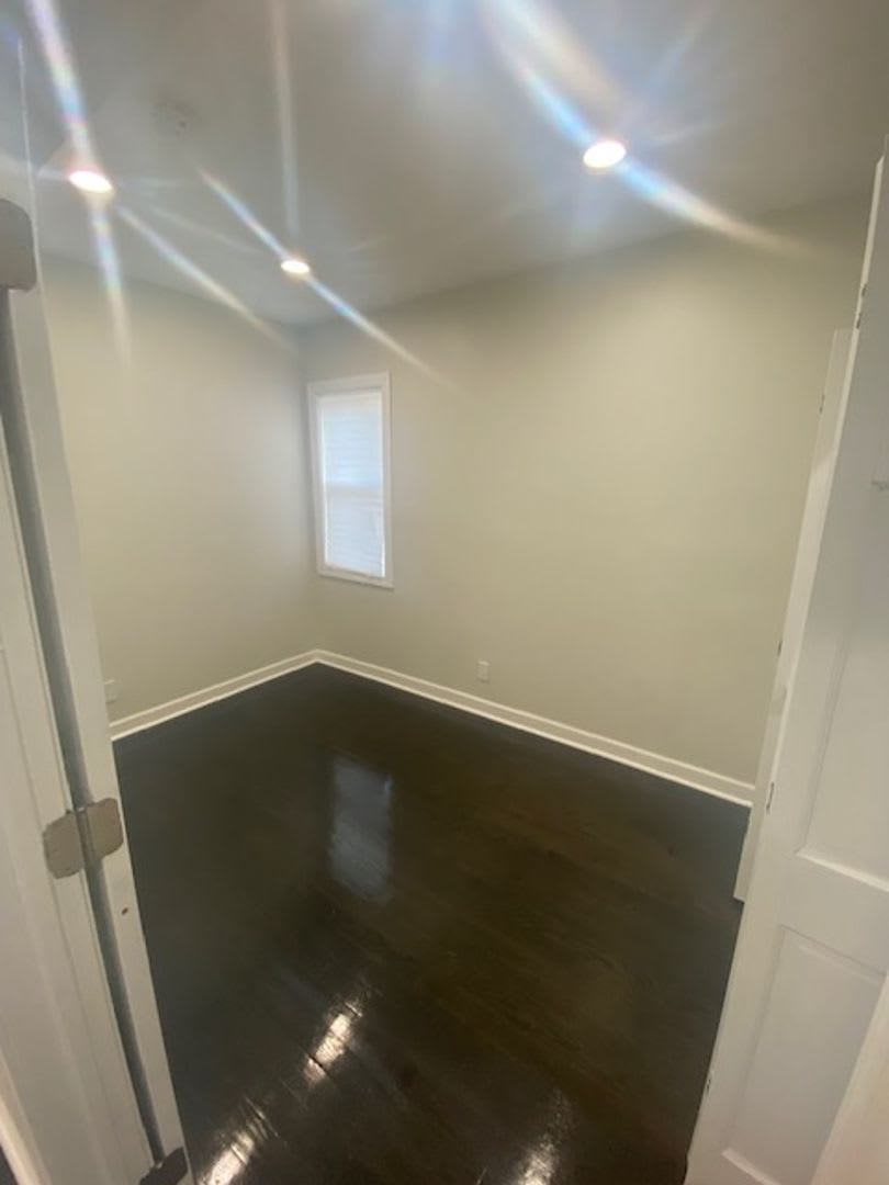 Updated 2 Bedroom Apartment – photo 5