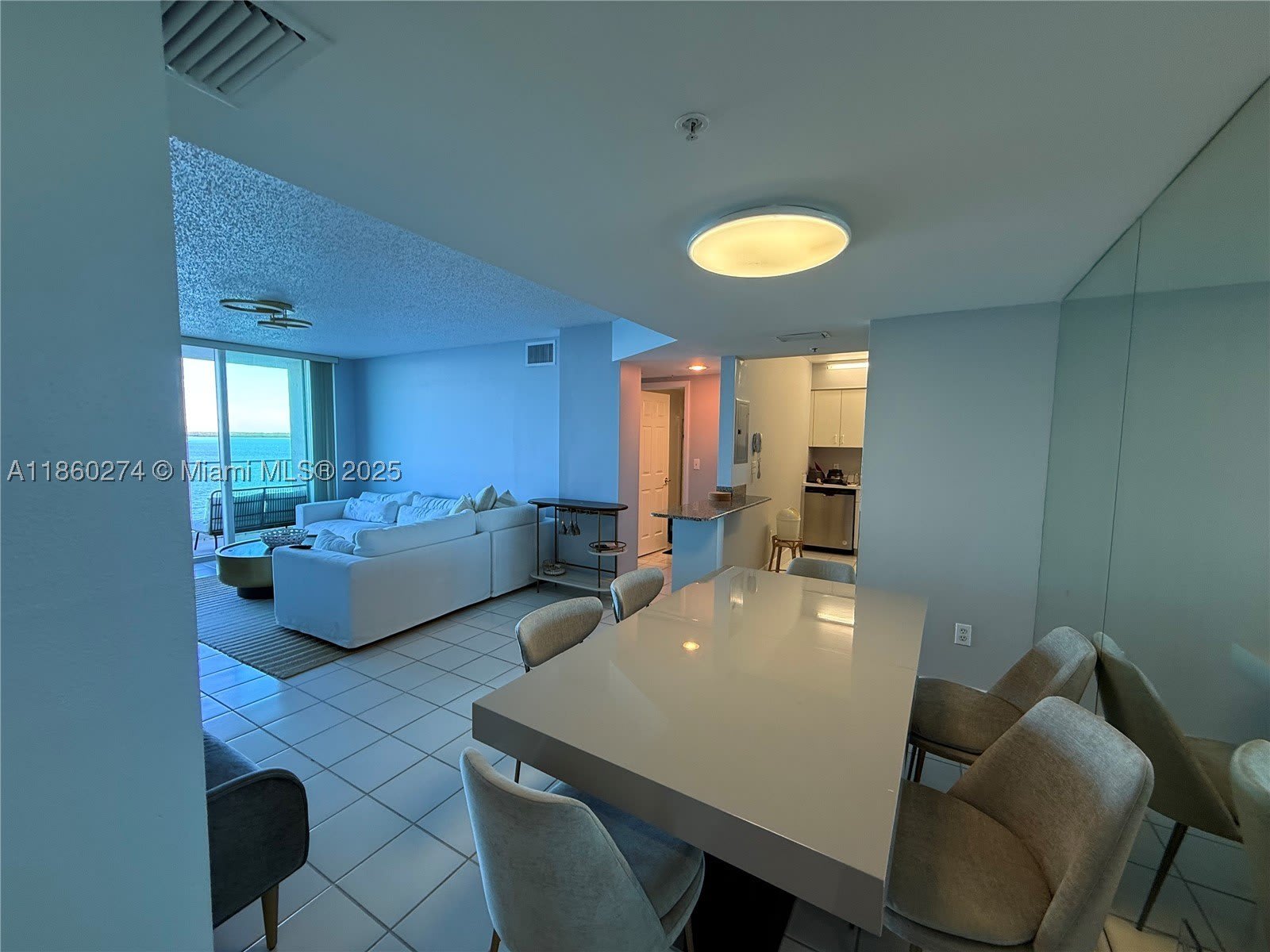 800 Claughton Island Dr – photo 2