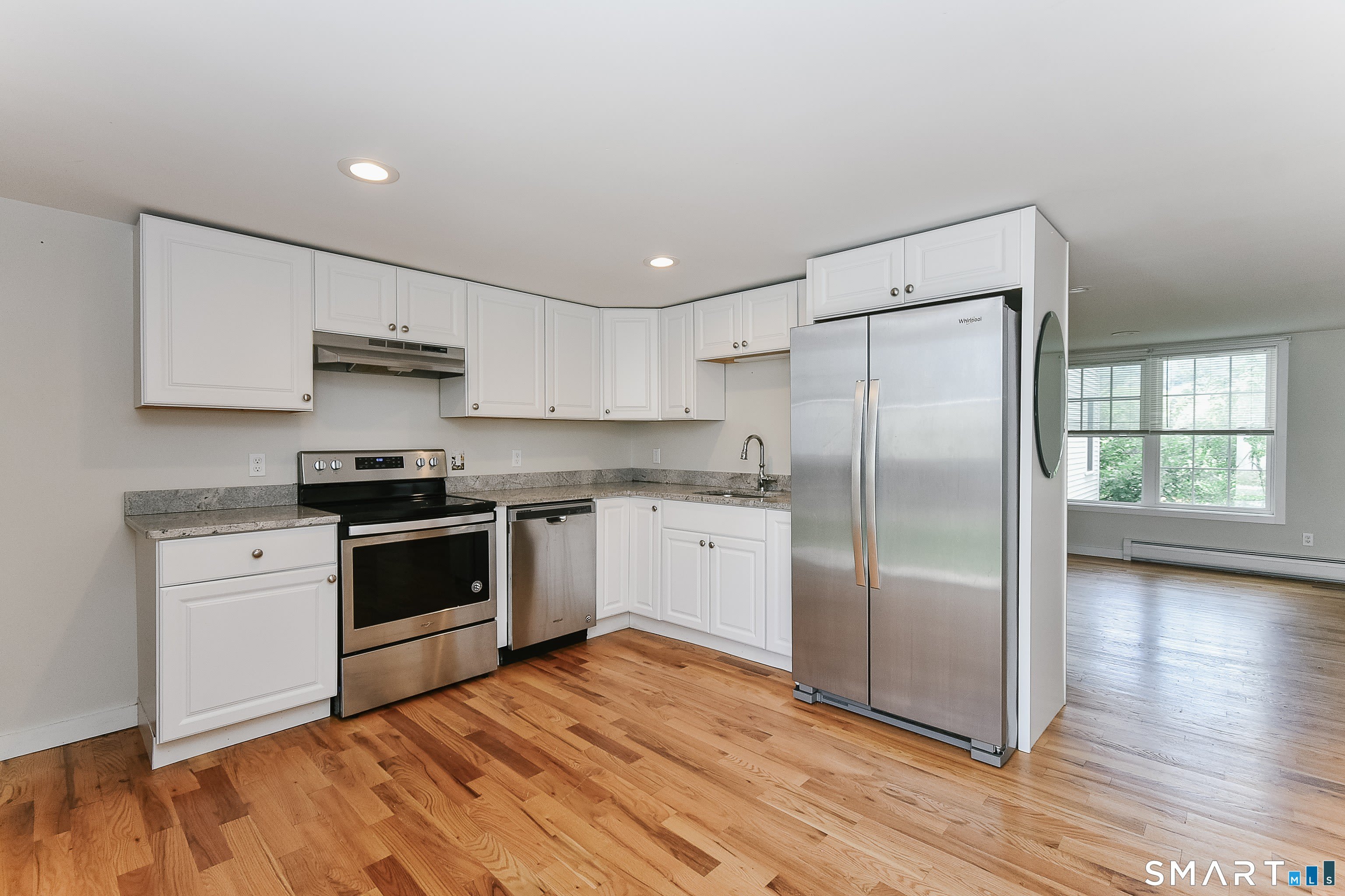 9 Center Street – photo 2