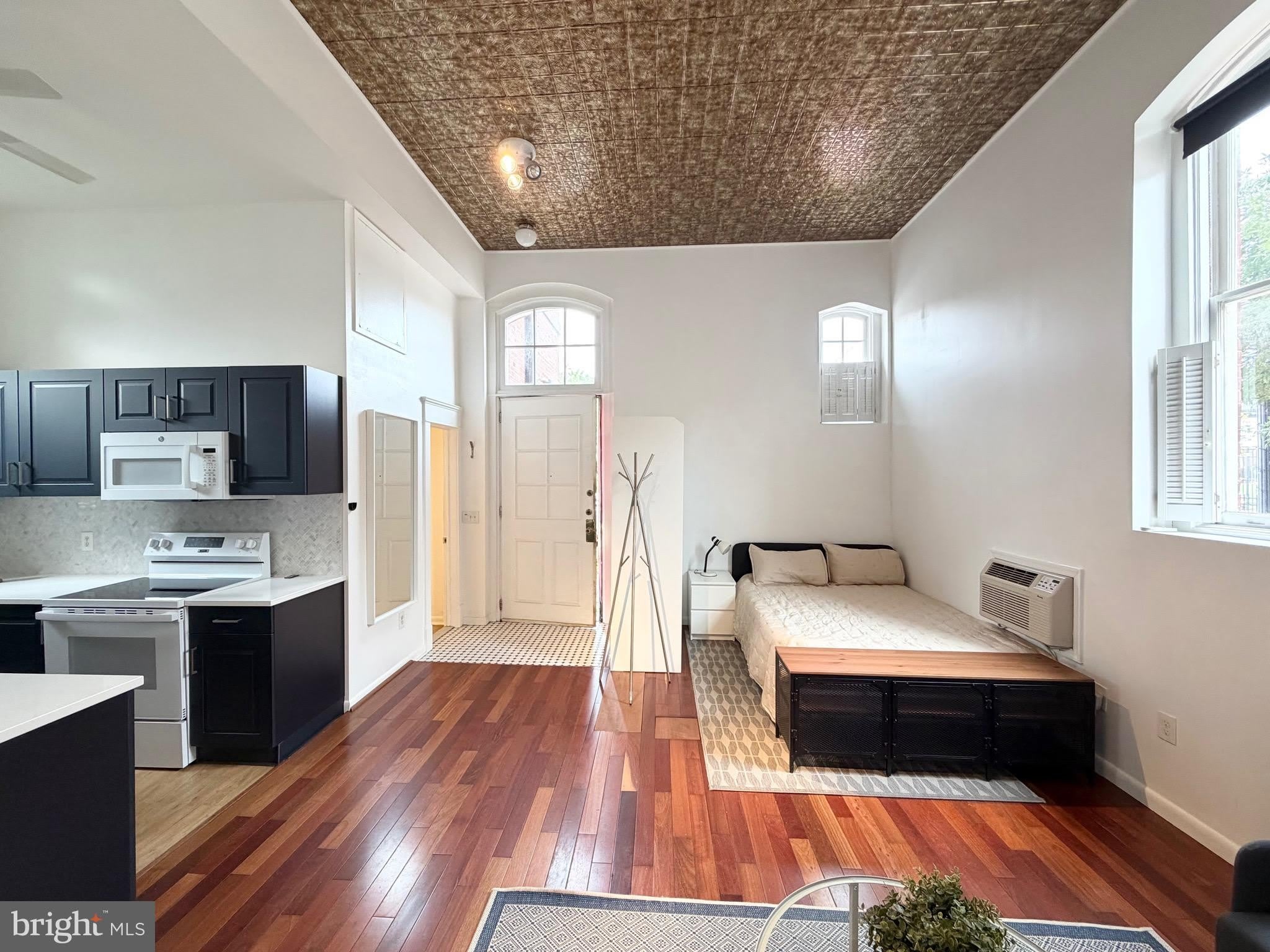 339 N FRONT Street N – photo 3