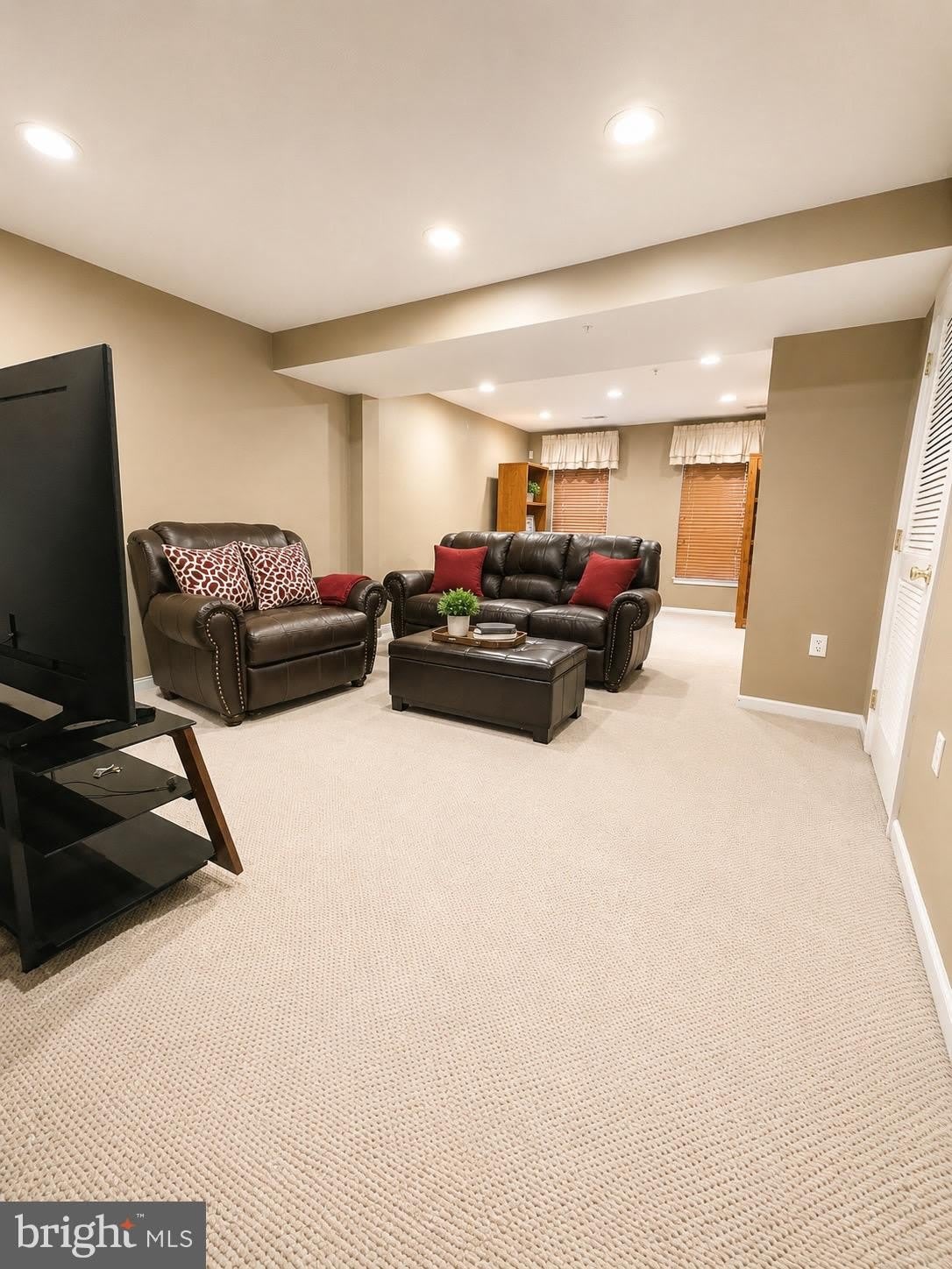 4302 BEGONIA Drive – photo 2