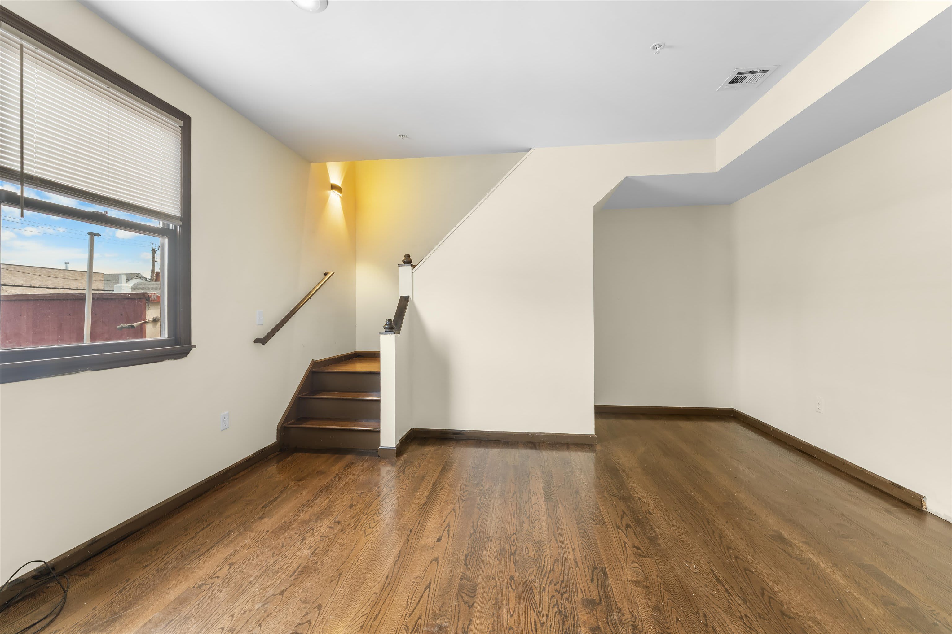 342 BROADWAY – photo 4