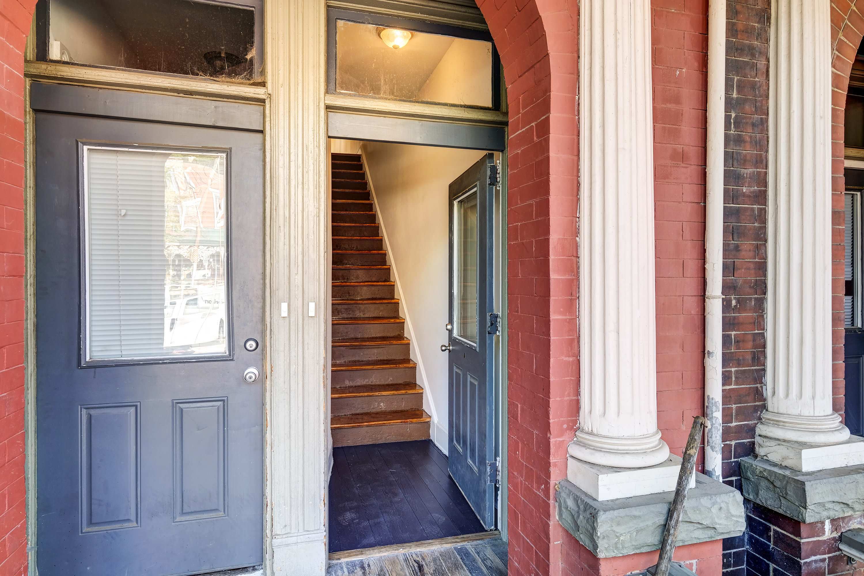 802 West Clay Street – photo 4