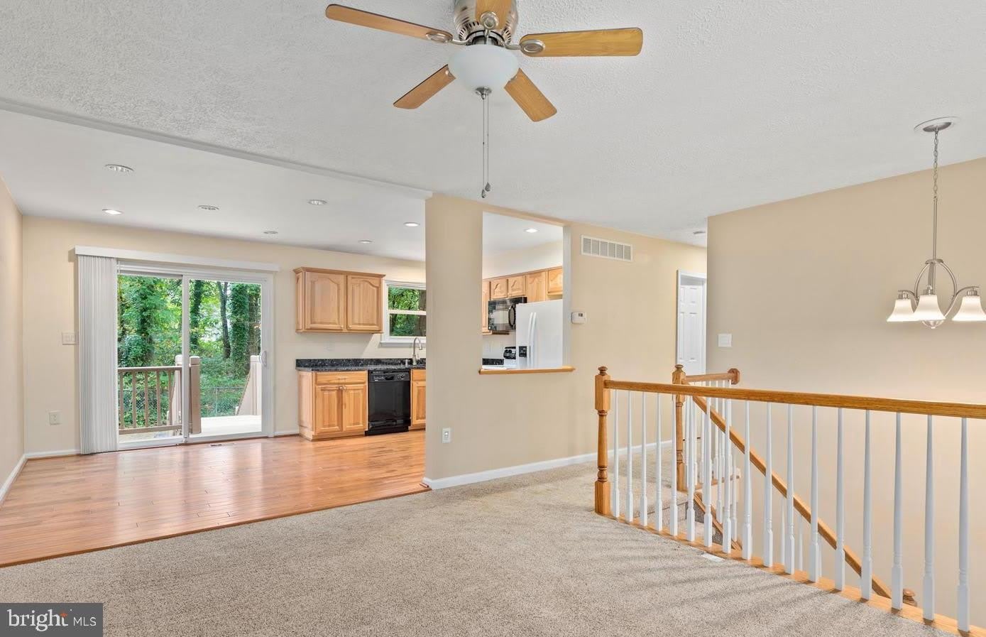 7660 TURNBROOK DR – photo 4