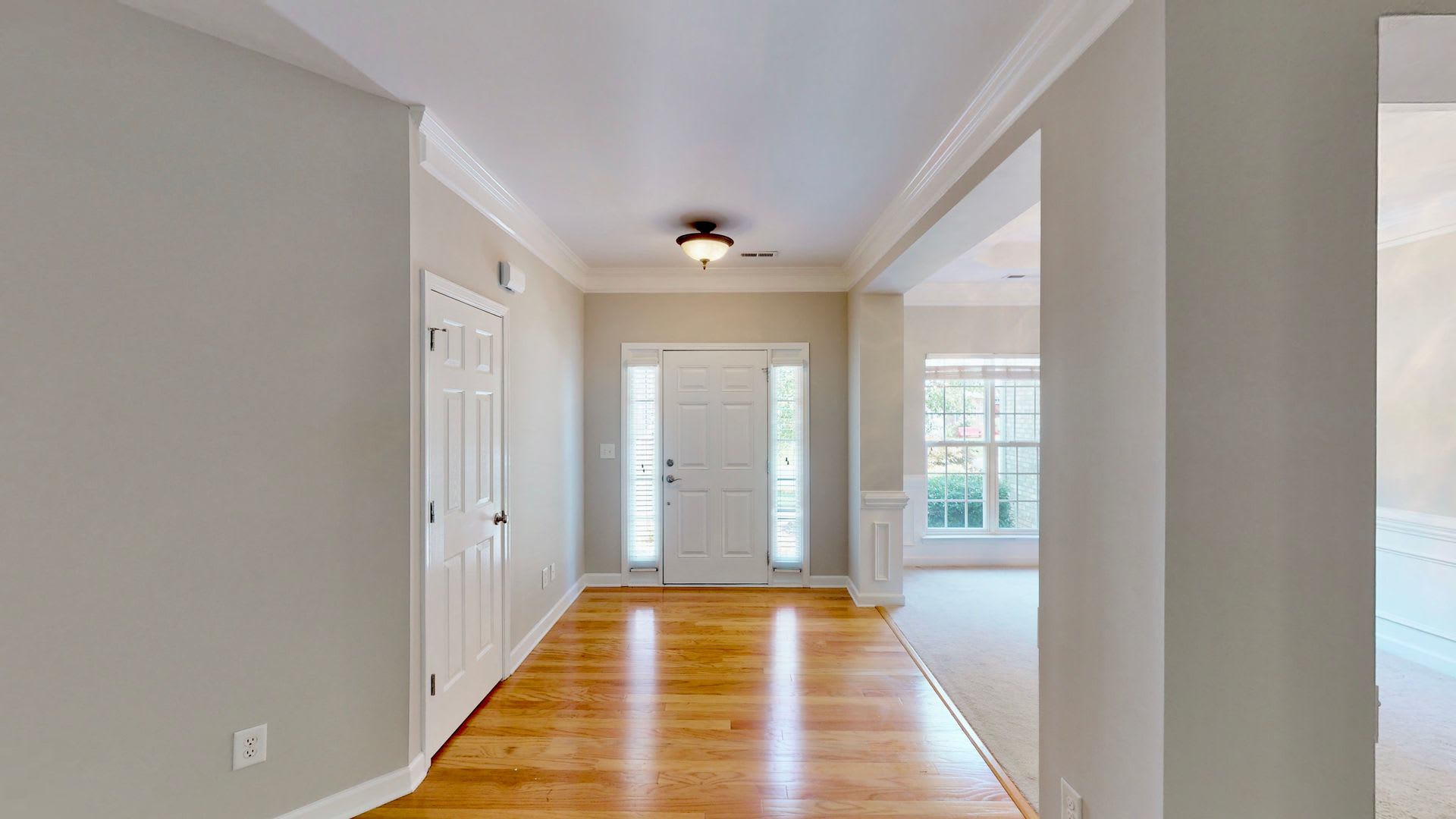 8321 Suttonview Drive – photo 4