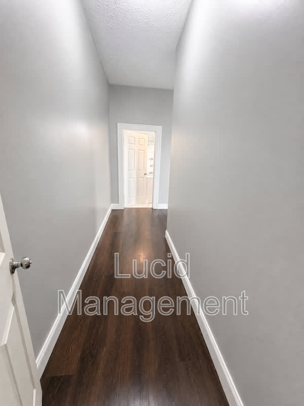420 Montana Avenue – photo 5