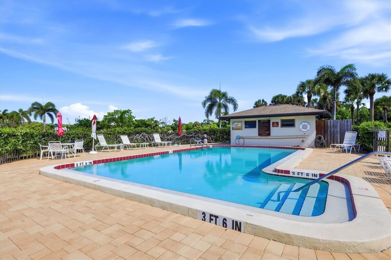 4535 LONGWATER CHASE – photo 2