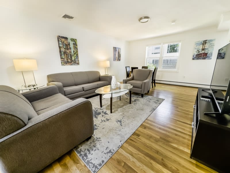 235 Cardinal Medeiros Avenue – photo 5