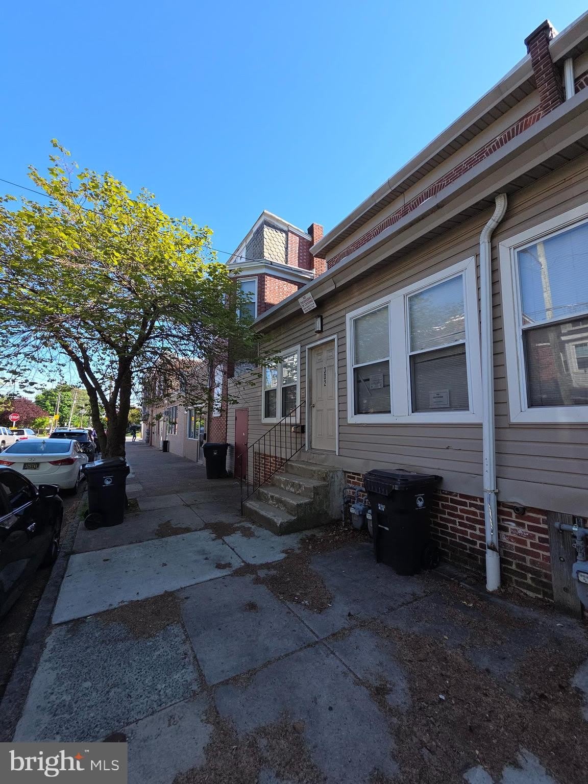 302 W 23RD Street – photo 3