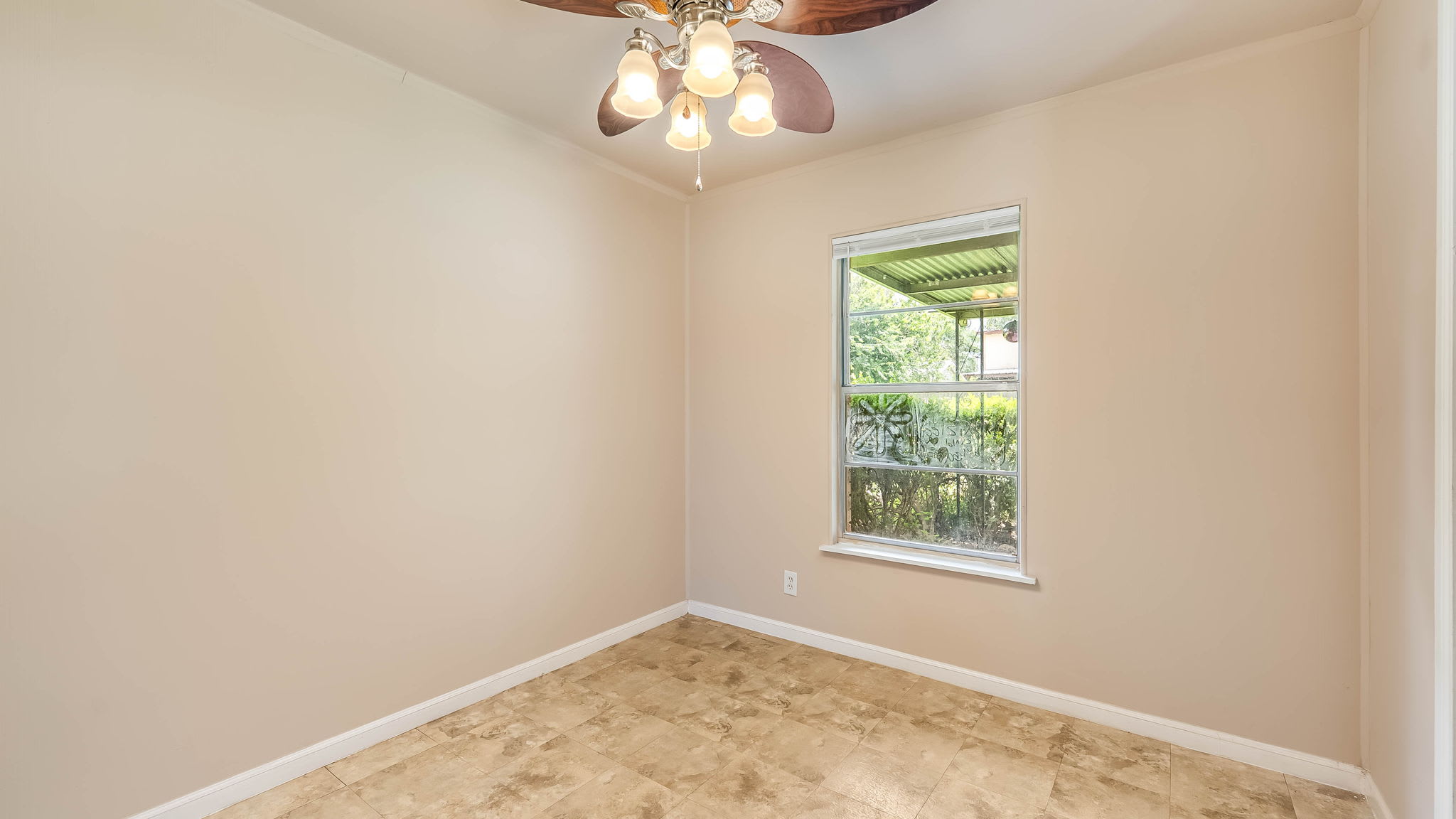 218 E Villaret Blvd – photo 3