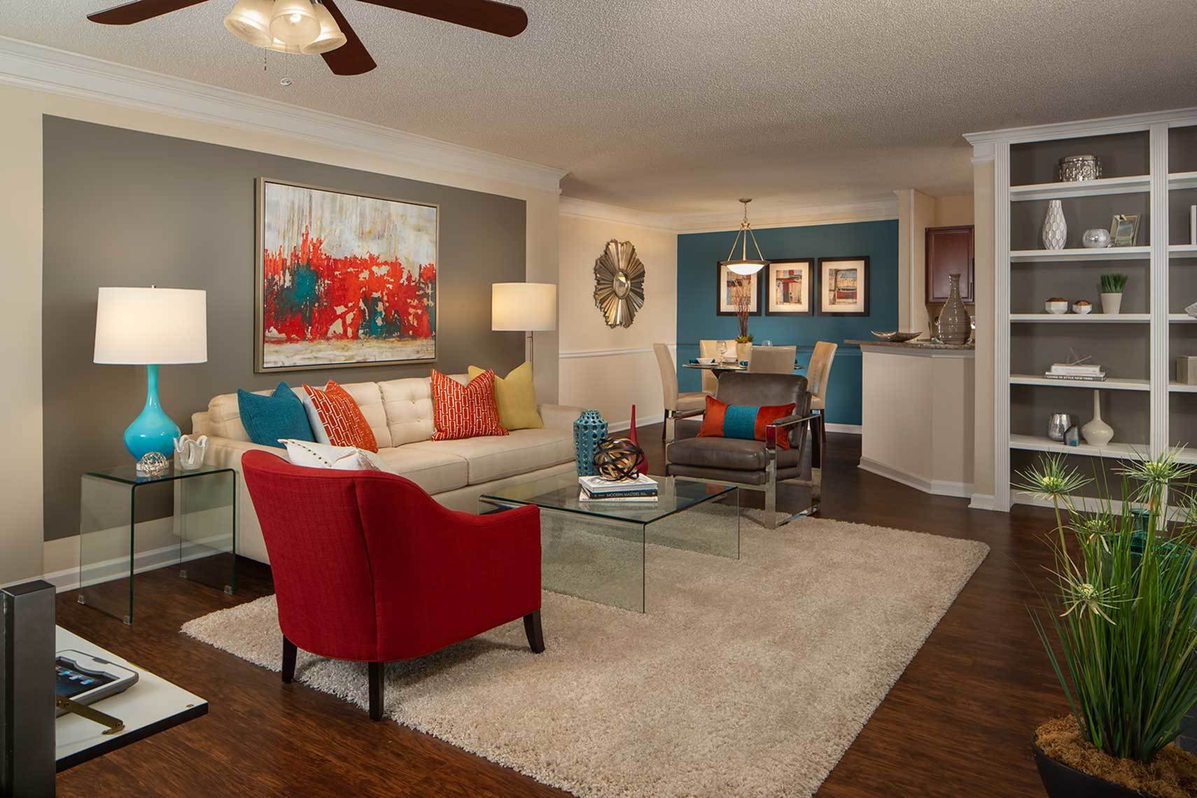 Wood Bridge Apartments – photo 2