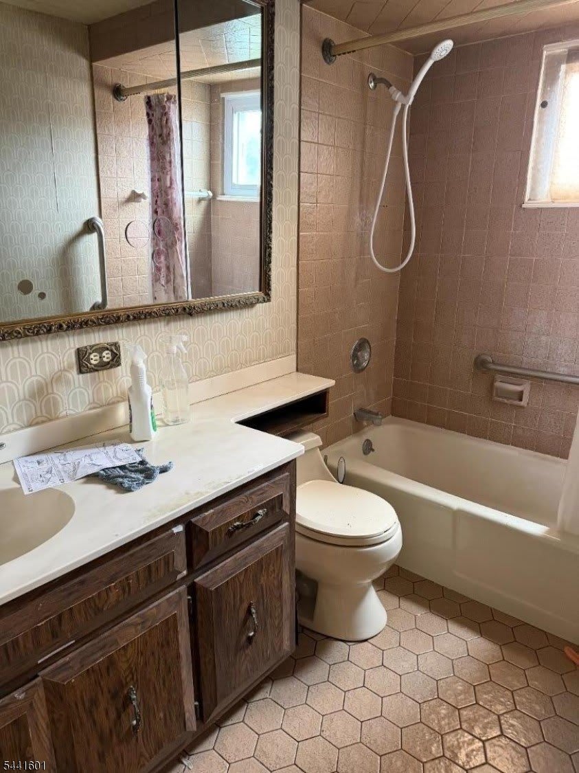 19 Anthony Blvd – photo 2