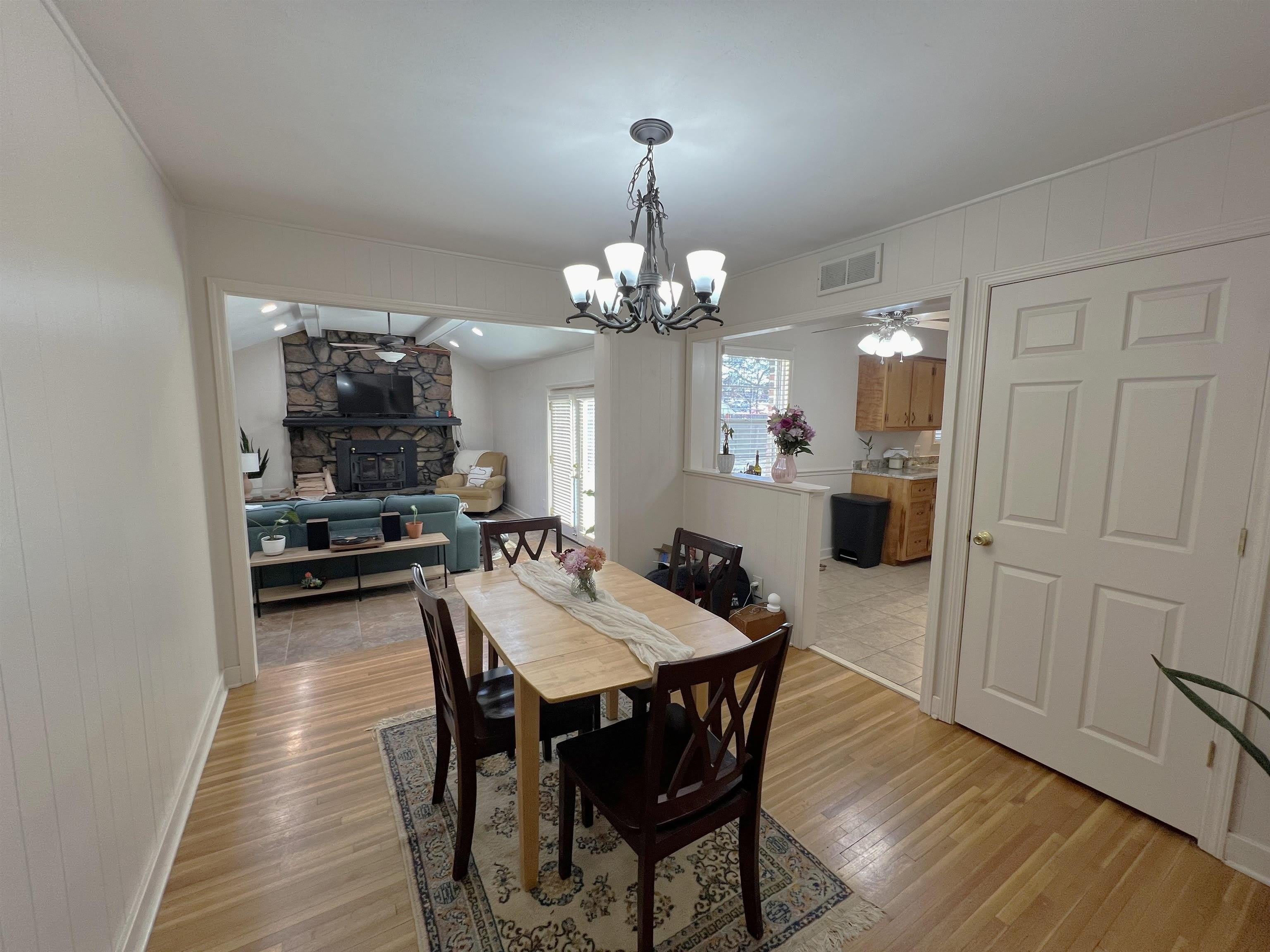 2440 ARTHUR Rd – photo 5