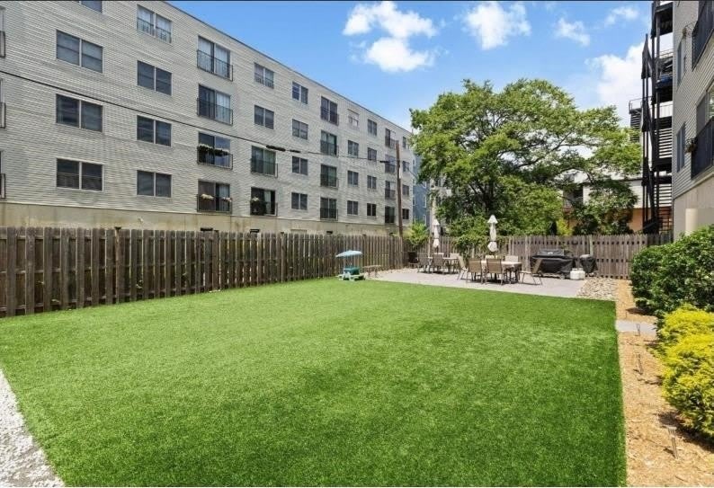 108 Monroe St – photo 5