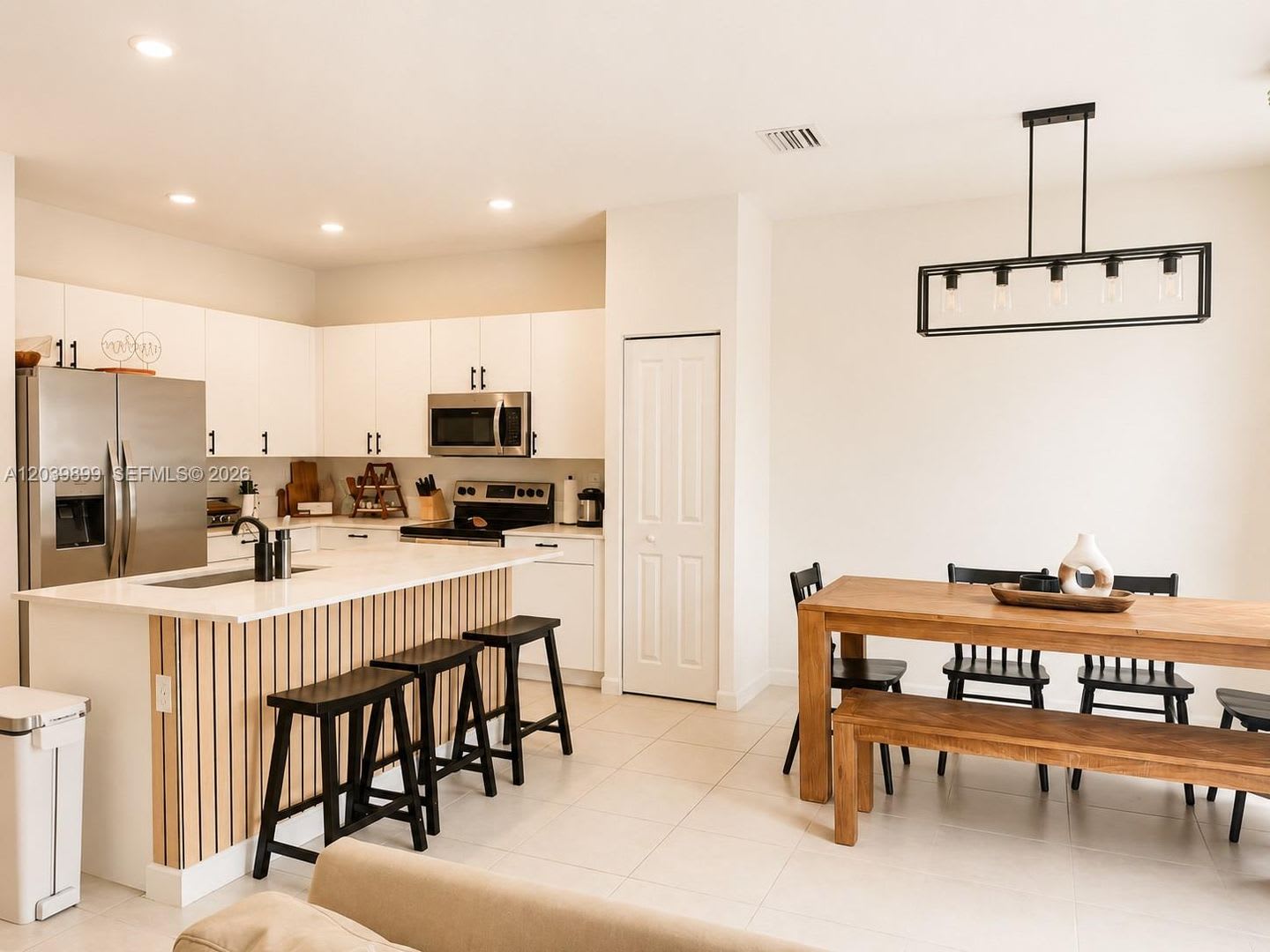 452 Nw 203Rd Terrace 452 Miami Gardens Fl 33169 3472 – photo 1
