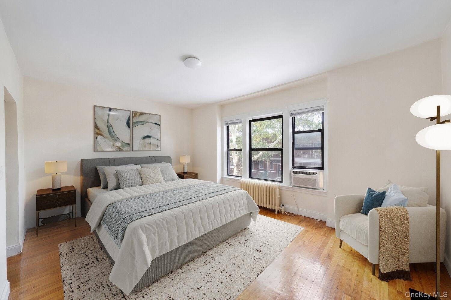 89 E 32ND Street – photo 5