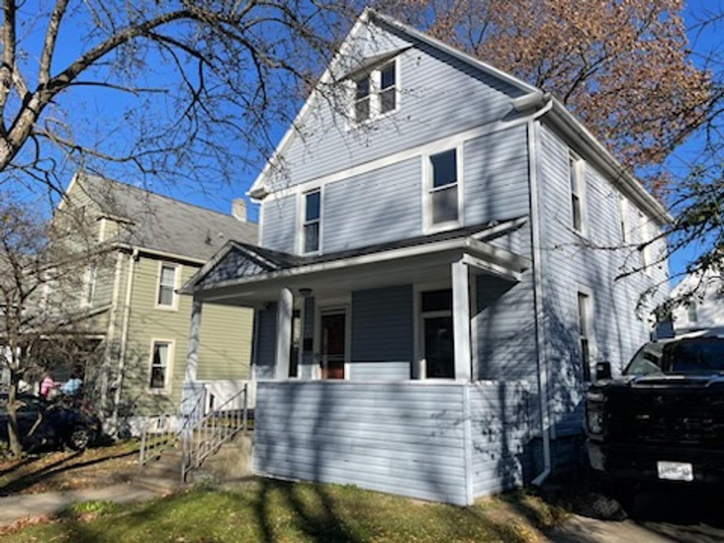Spacious Home in a Great Neighborhood – photo 4