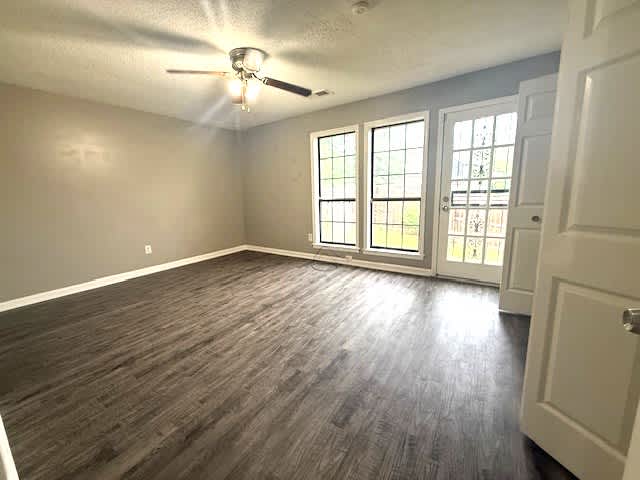 4230 Cedartree Dr – photo 5