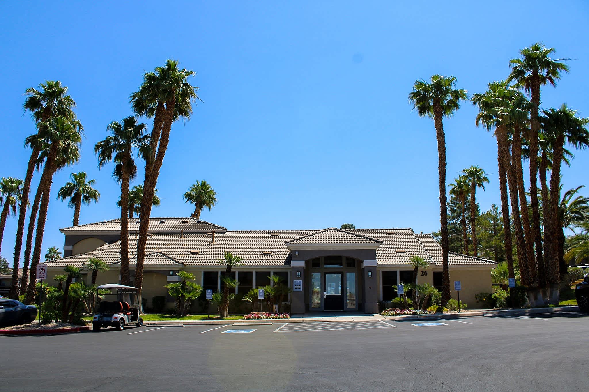 80 On Gibson – photo 2