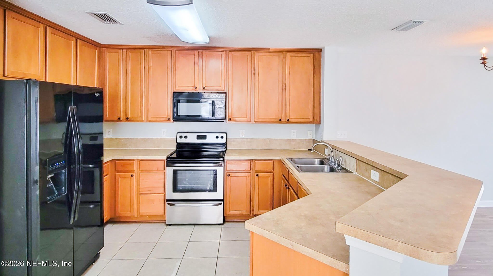 6700 BOWDEN Road – photo 4