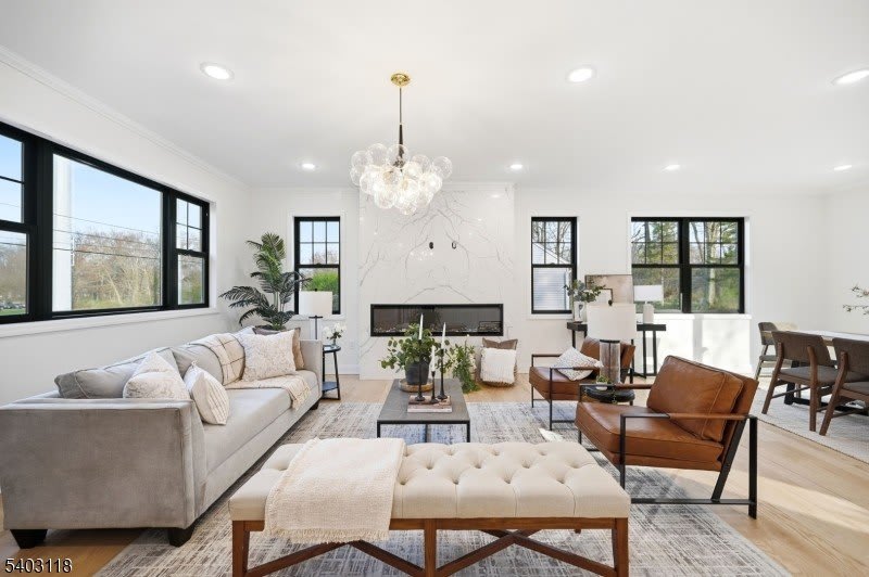 85 Kings Rd – photo 4