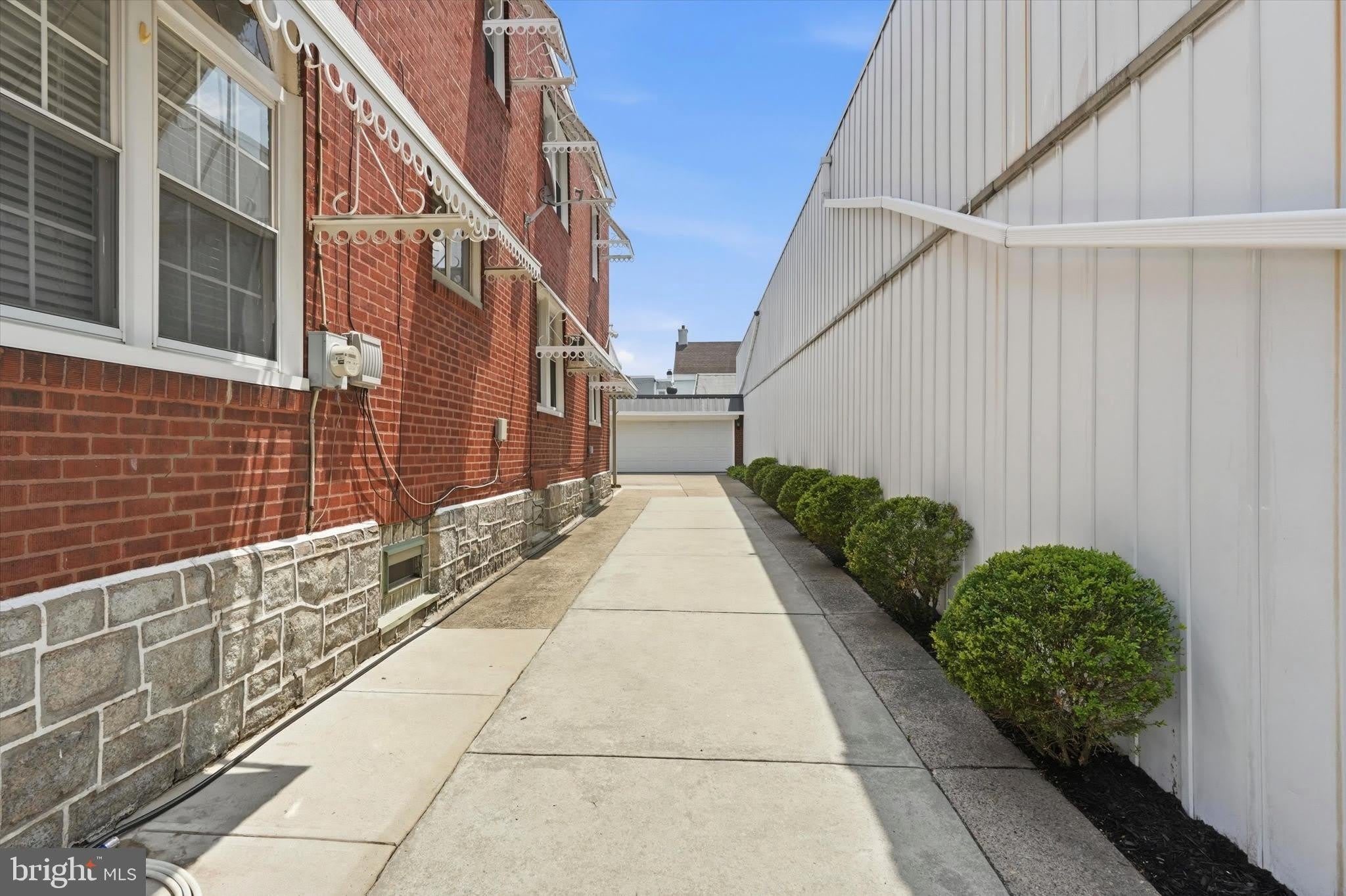 4419 EDGEMONT Street – photo 2