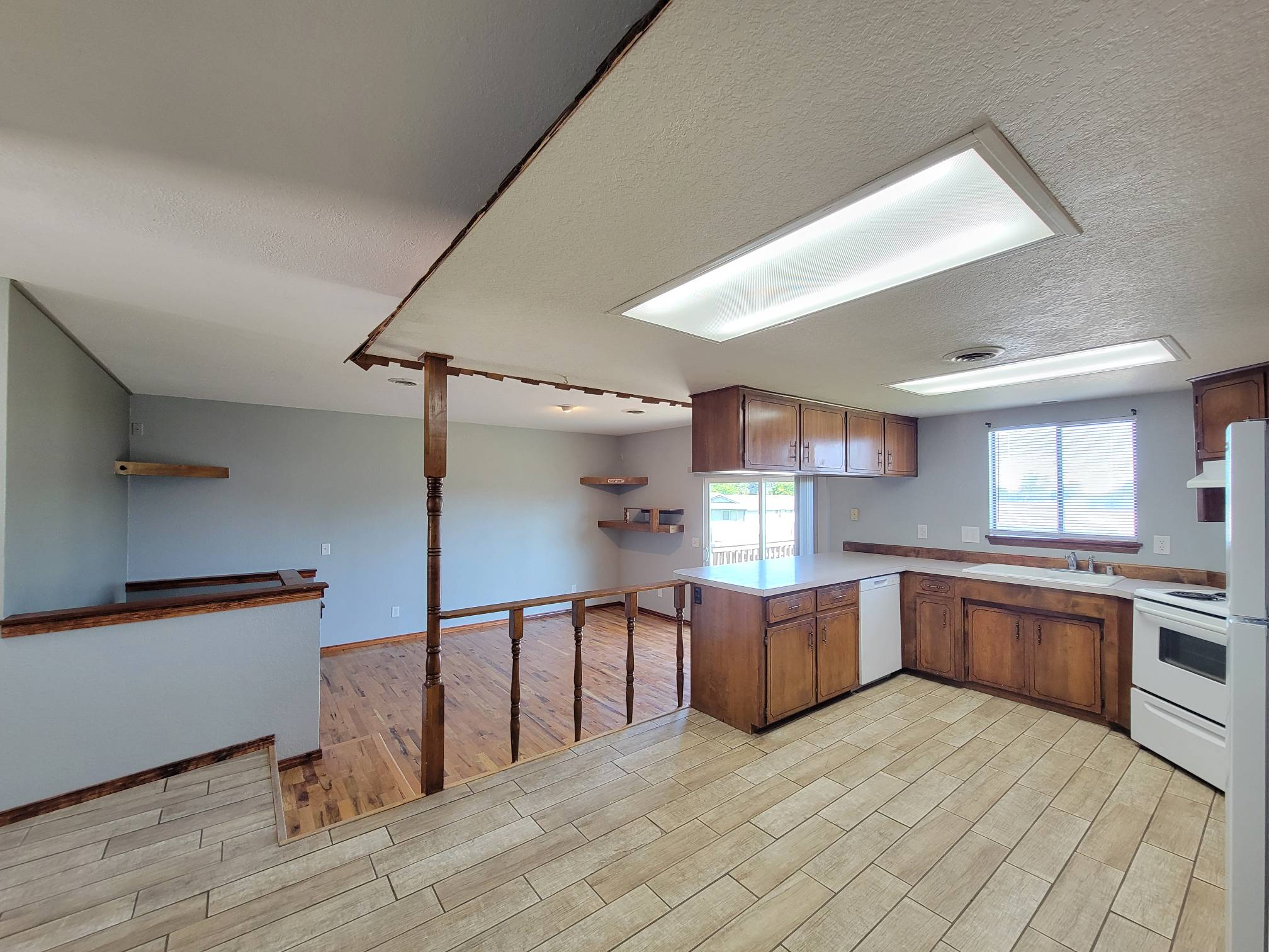 3716 West 17th Place – photo 3