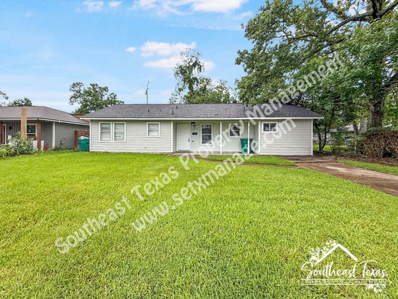 2325 Butler Drive – photo 1
