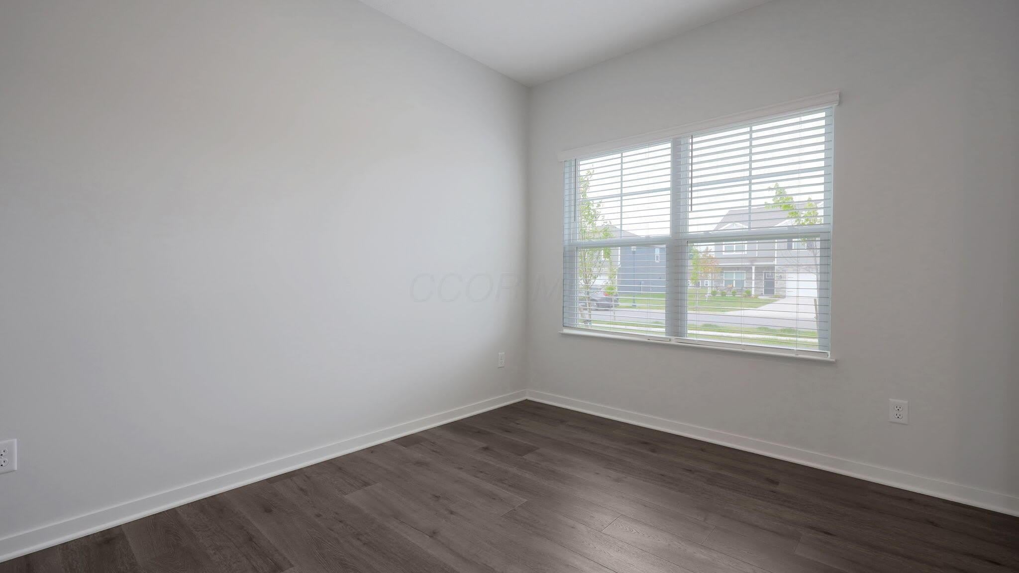 858 Sunny Vale Drive – photo 2