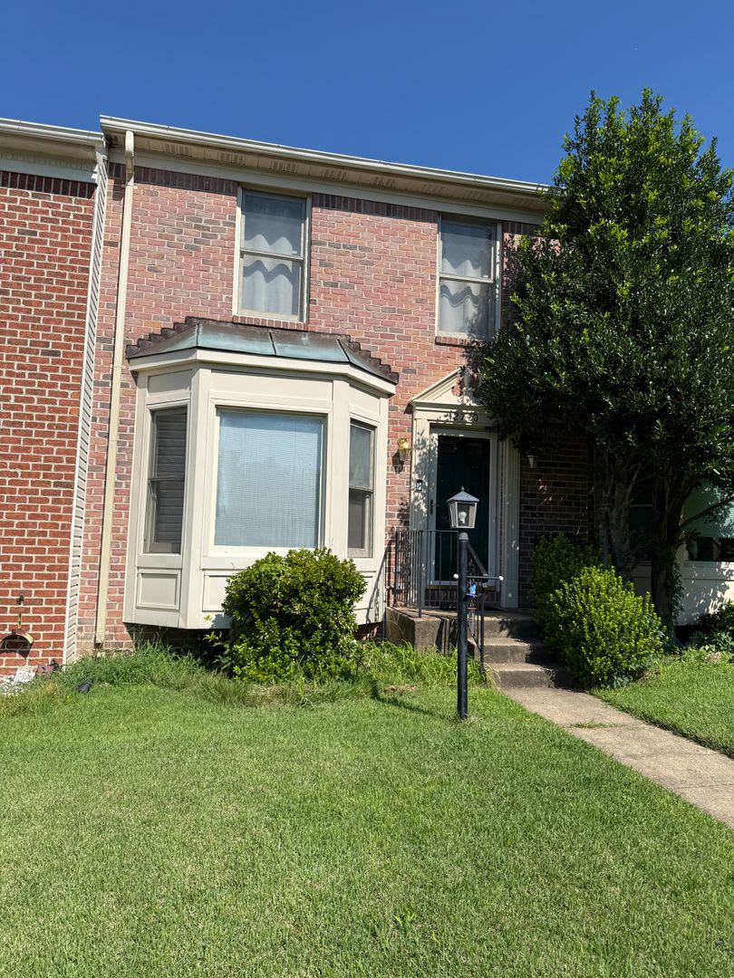 2740 Winston CT – photo 2