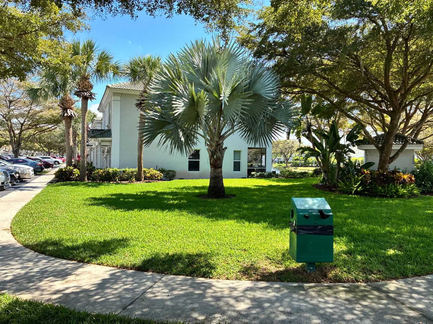 2 Bed, 2.5 Bath Townhome – $500 OFF Your First Month's Rent! – photo 3