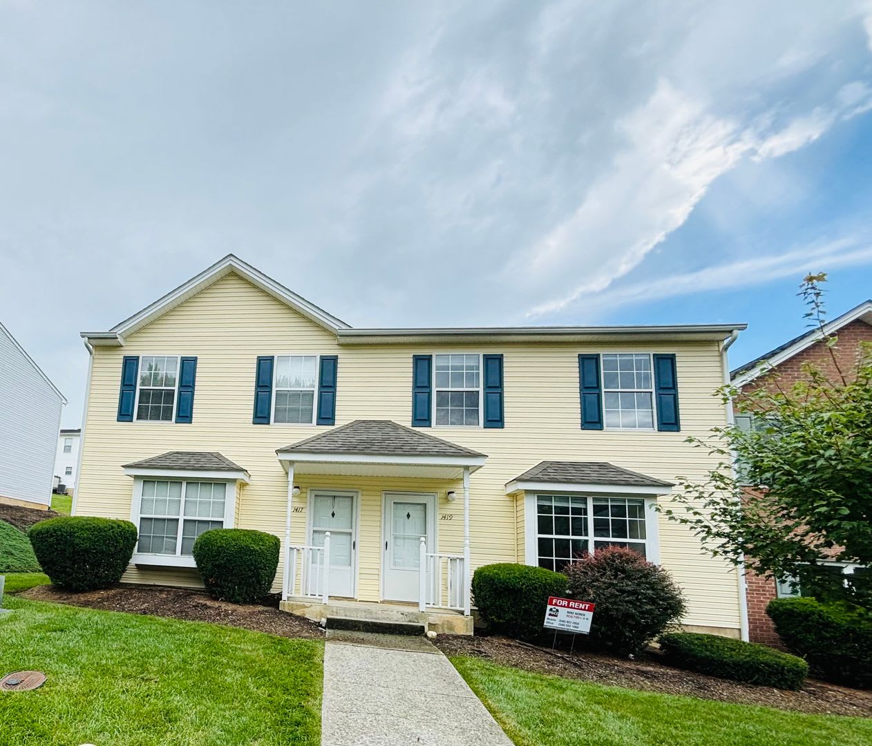 4 Bedroom 2.5 Bath Townhouse – photo 2