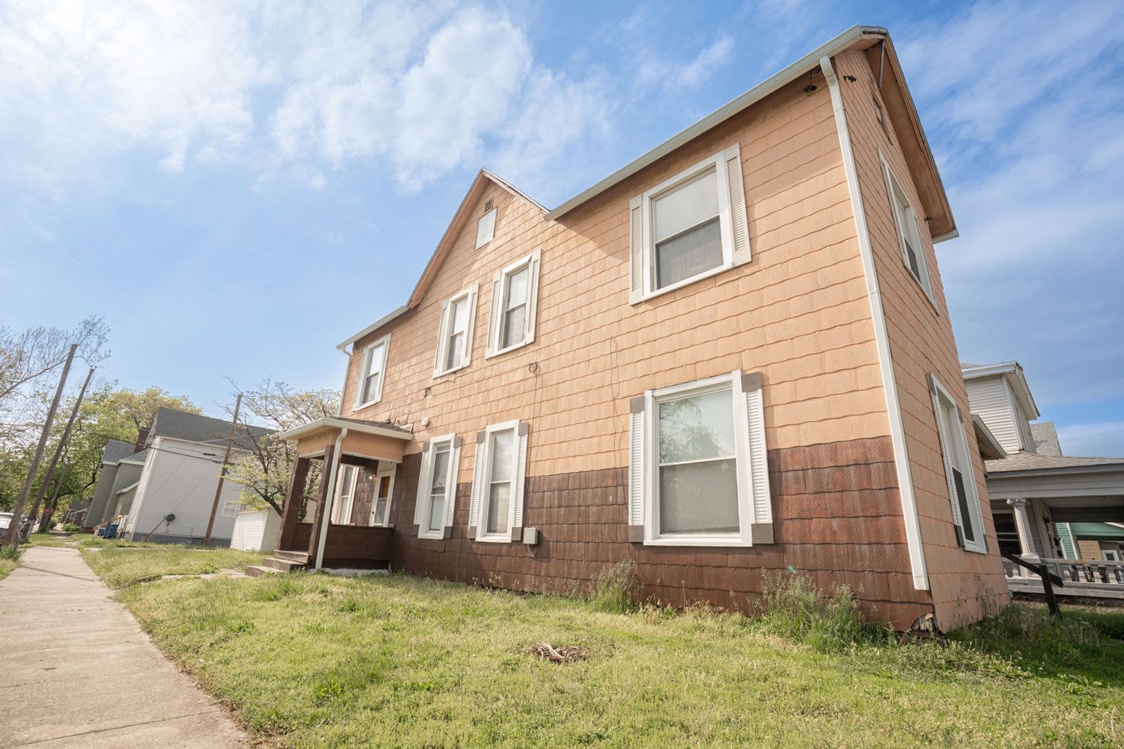 Bright Newly Remodeled 1BR House in Terre Haute Apt 2 – photo 3