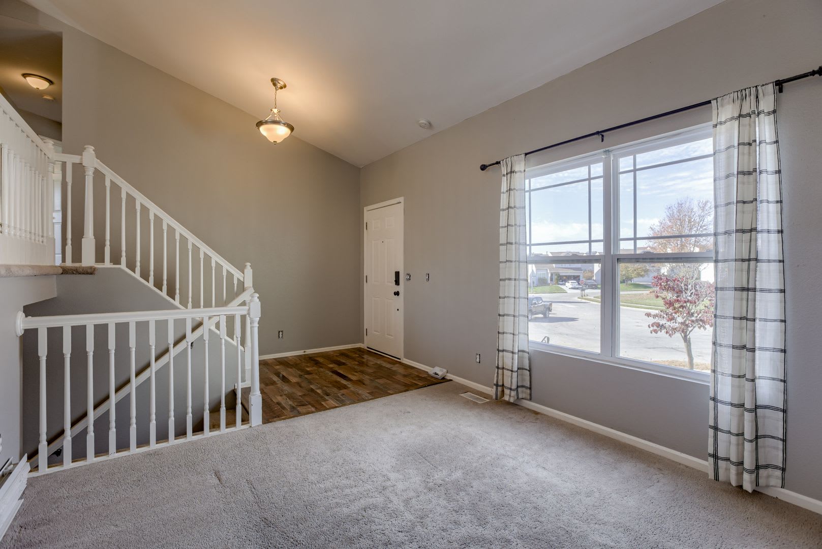 Bennington 3 Bedroom!! – photo 3