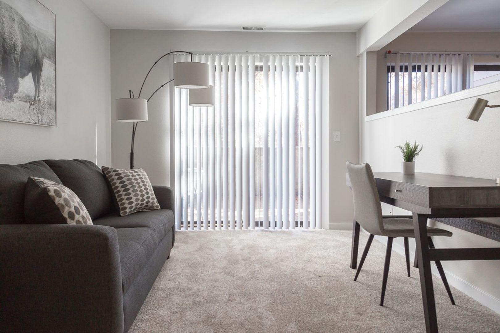 Furnished Short Mid Term All Inclusive One Bedroom One Bathroom With Den View Of Flatirons Block Off Pearl – photo 5