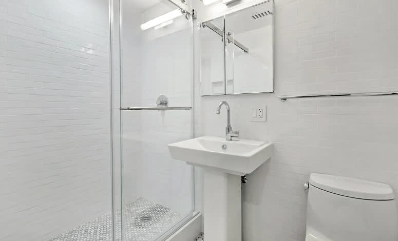 91 Christopher St – photo 5