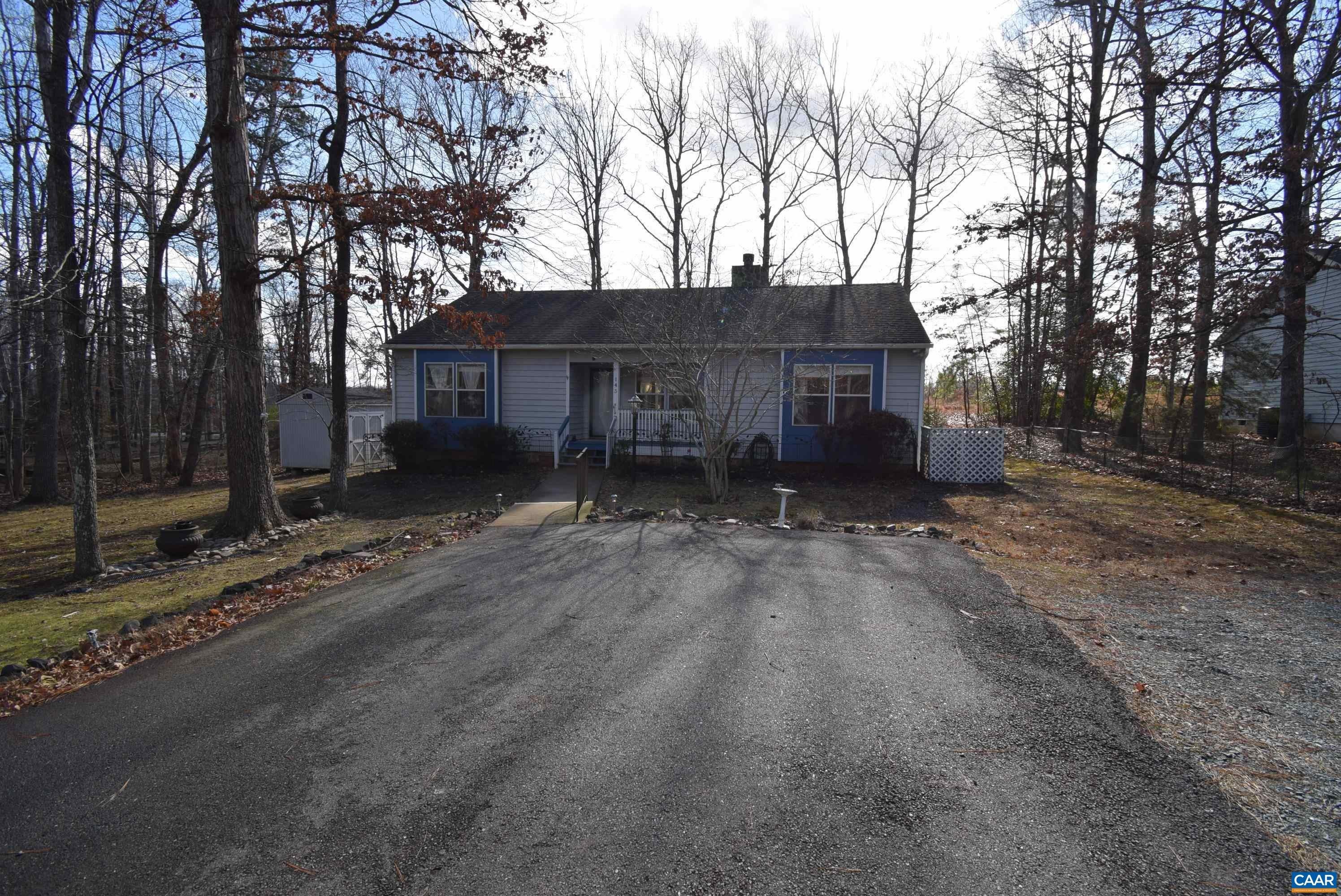 145 JEFFERSON DR – photo 2