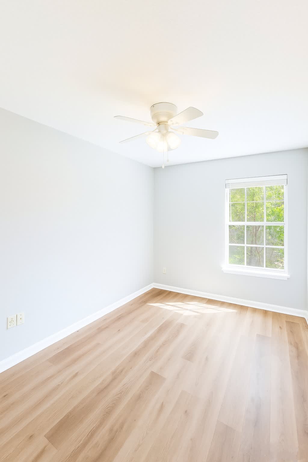 2182 Timberwood Circle South – photo 4