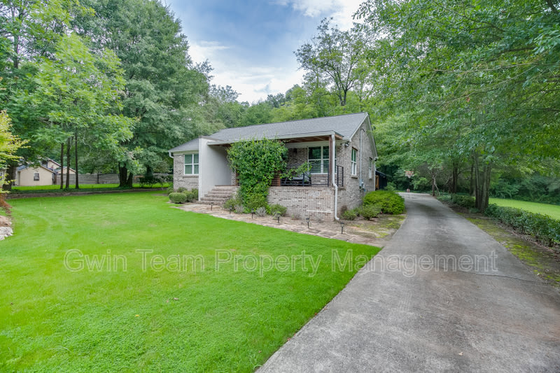 75 Cherry St – photo 3