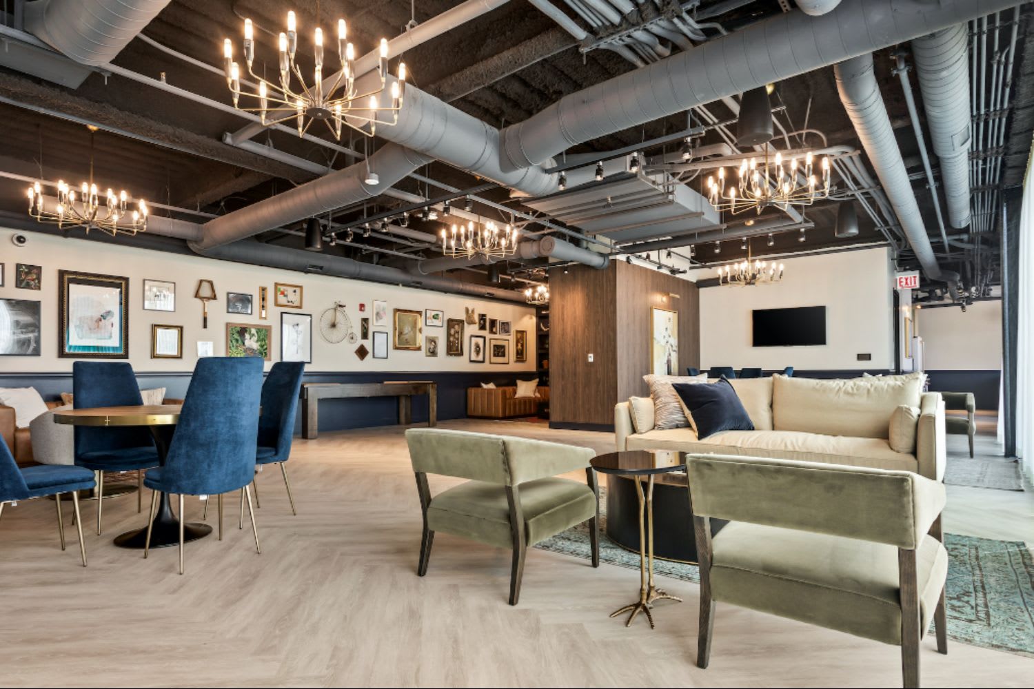 Logan Apartments – photo 2