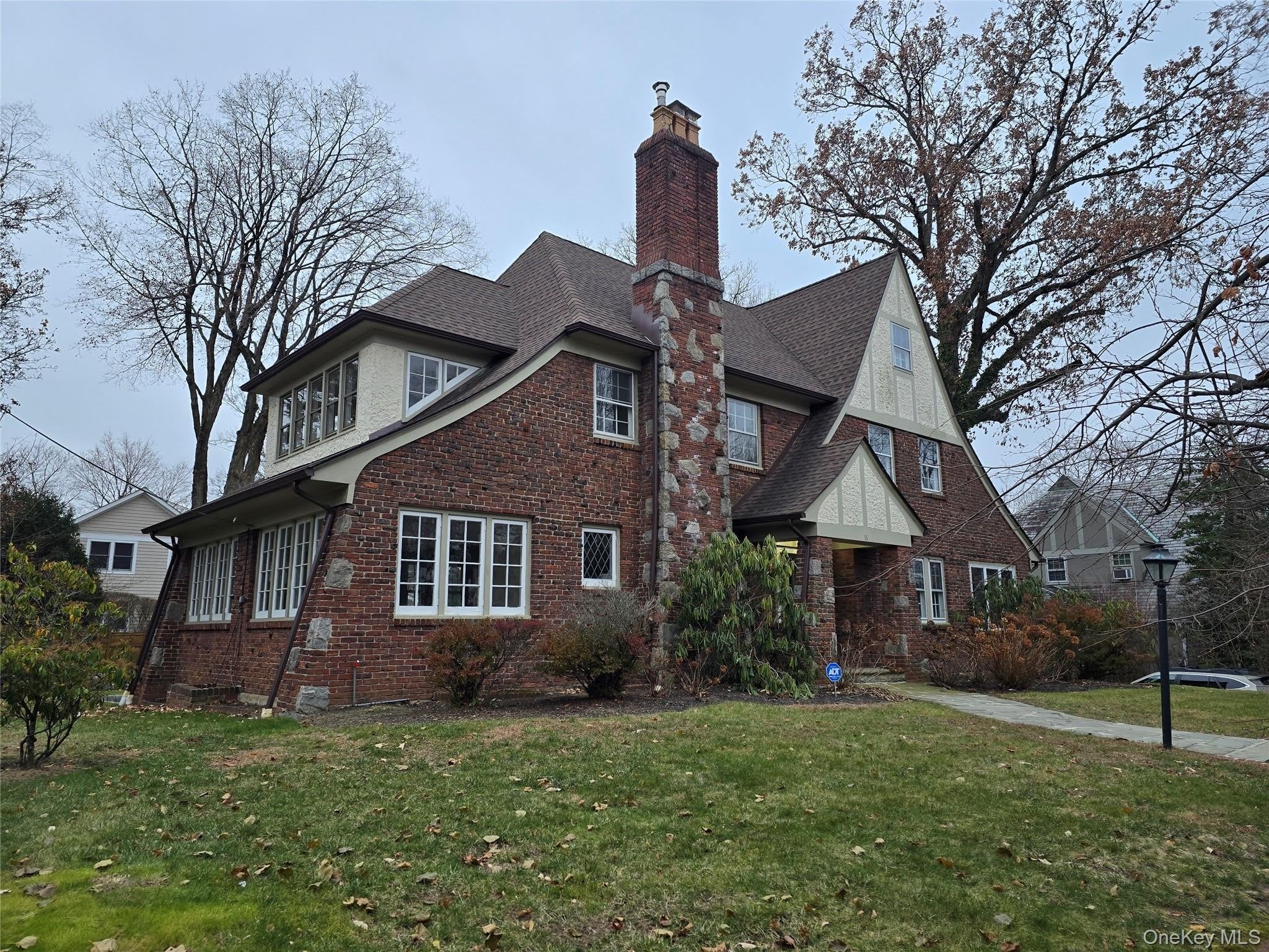 16 Bon Air Avenue – photo 2