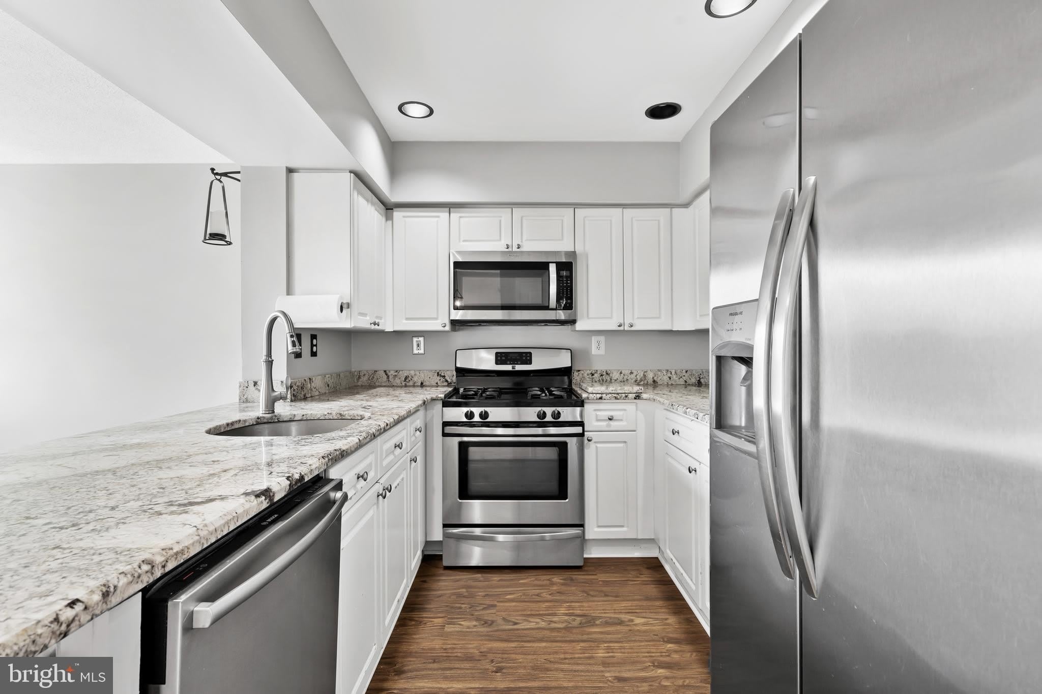 4650 LOUISE SAINT CLAIRE Drive – photo 4