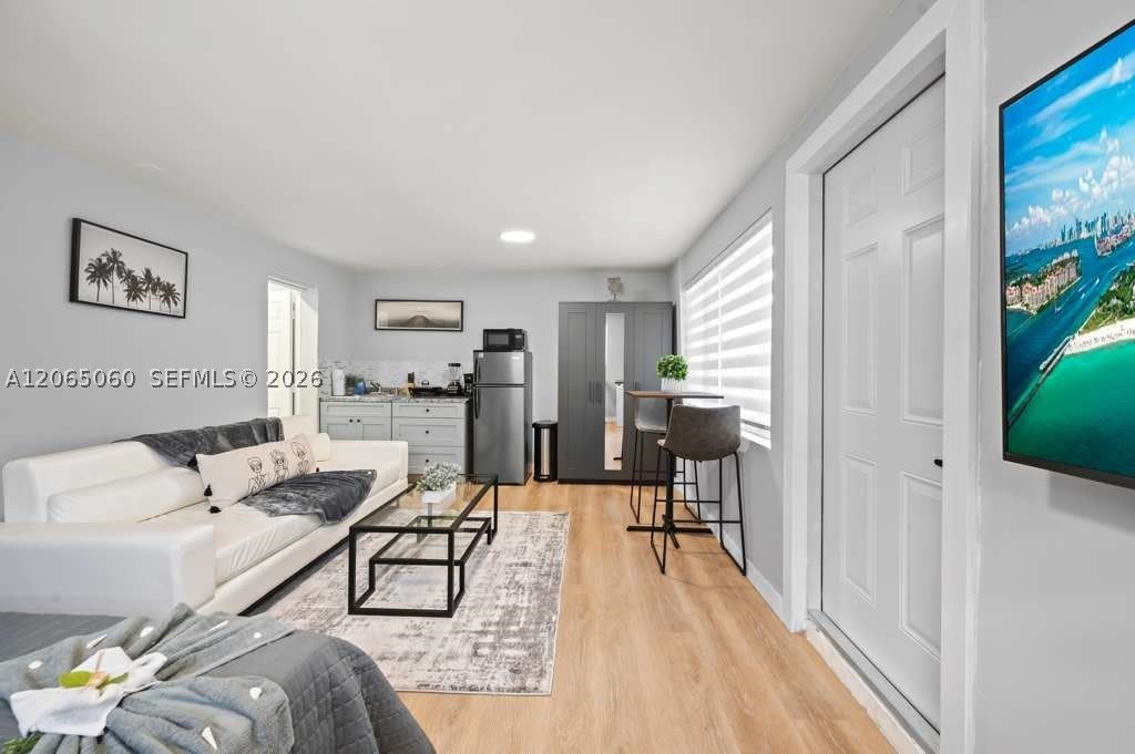 213 Columbus Pkwy – photo 3