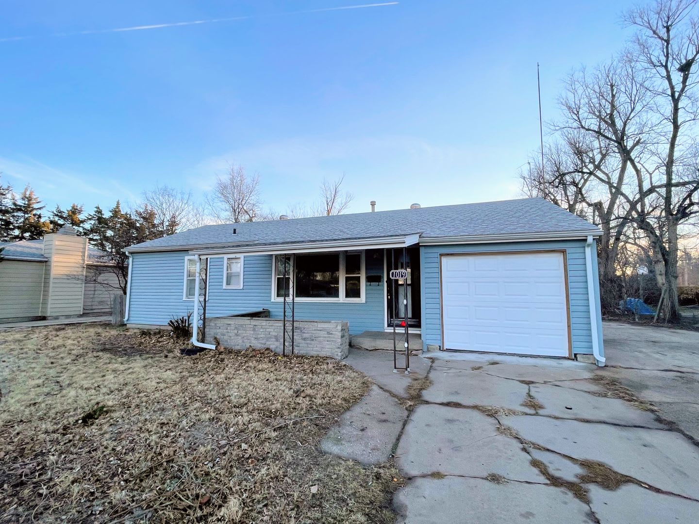 3 bedroom home – photo 1