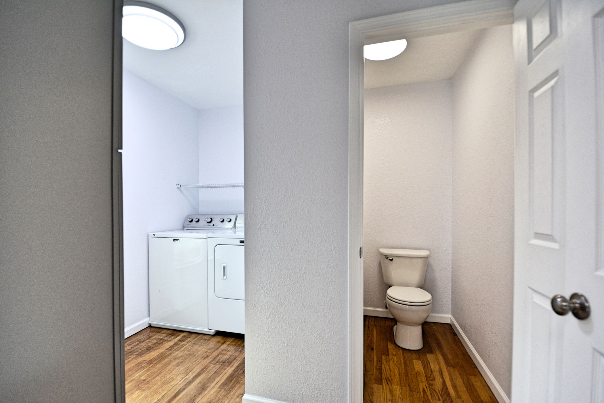571 West Merriweather Street – photo 5