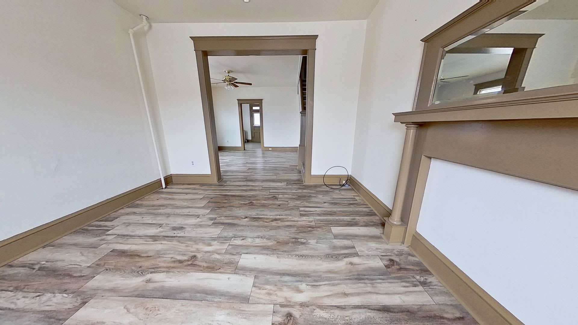 Spacious 3 Bedroom Duplex – photo 2