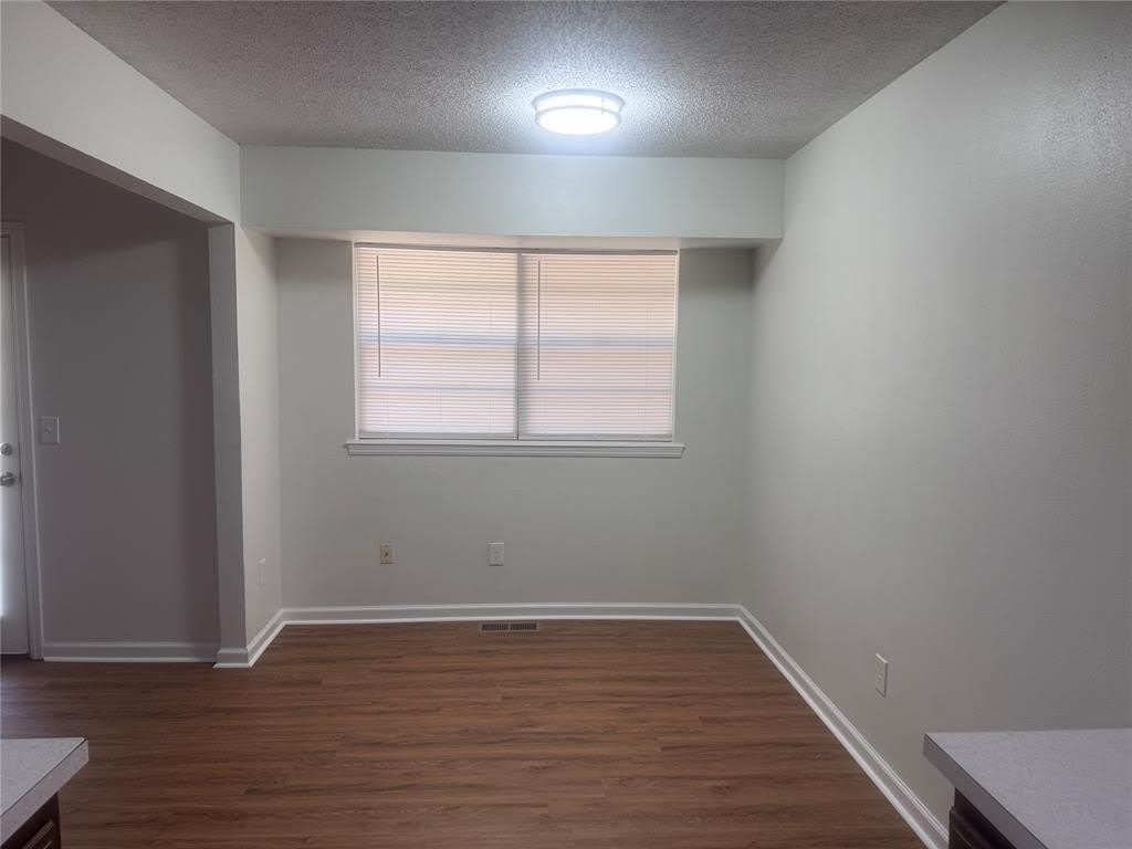 425 Meadow Lake Drive – photo 4