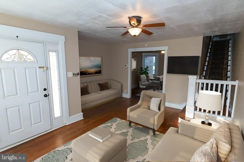 335 Stuart Avenue – photo 3