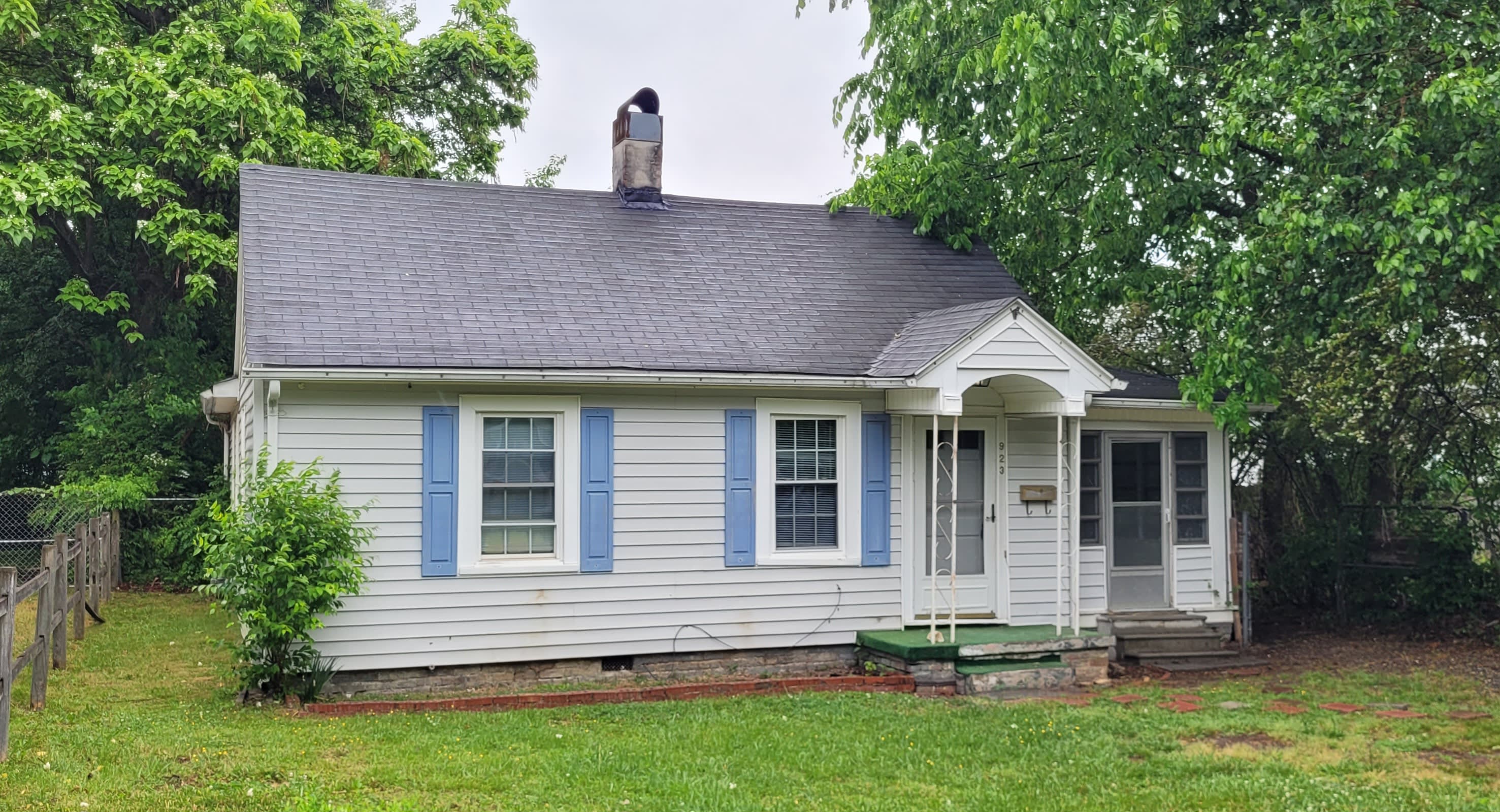 923 Rosewood Pl – photo 1